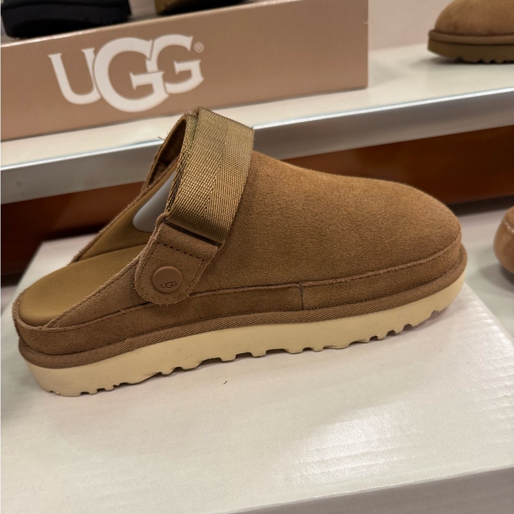 Ugg Golden Stars size 9